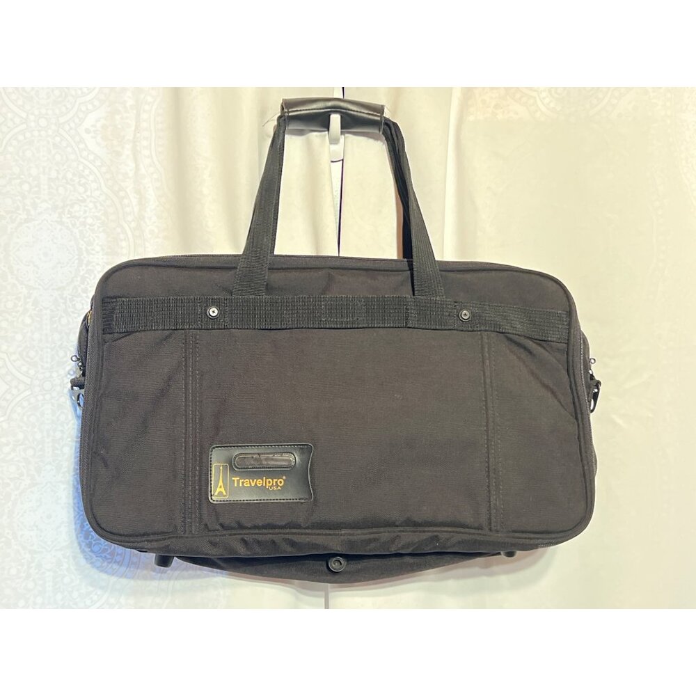 Travelpro USA Crew Series Black Garment Bag With Multiple Compartments & Carry H